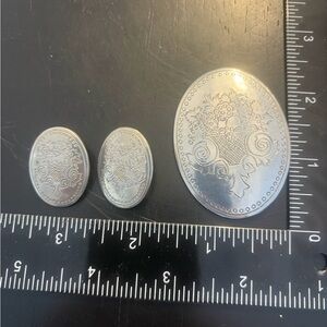 Kirk Steif pewter oval brooch and earrings